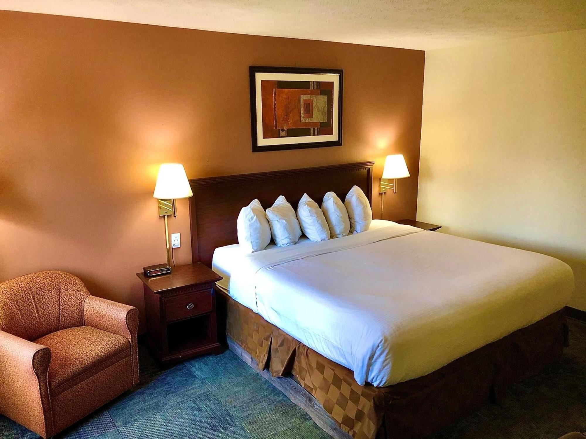 Ramada By Wyndham Spokane Valley Exterior photo